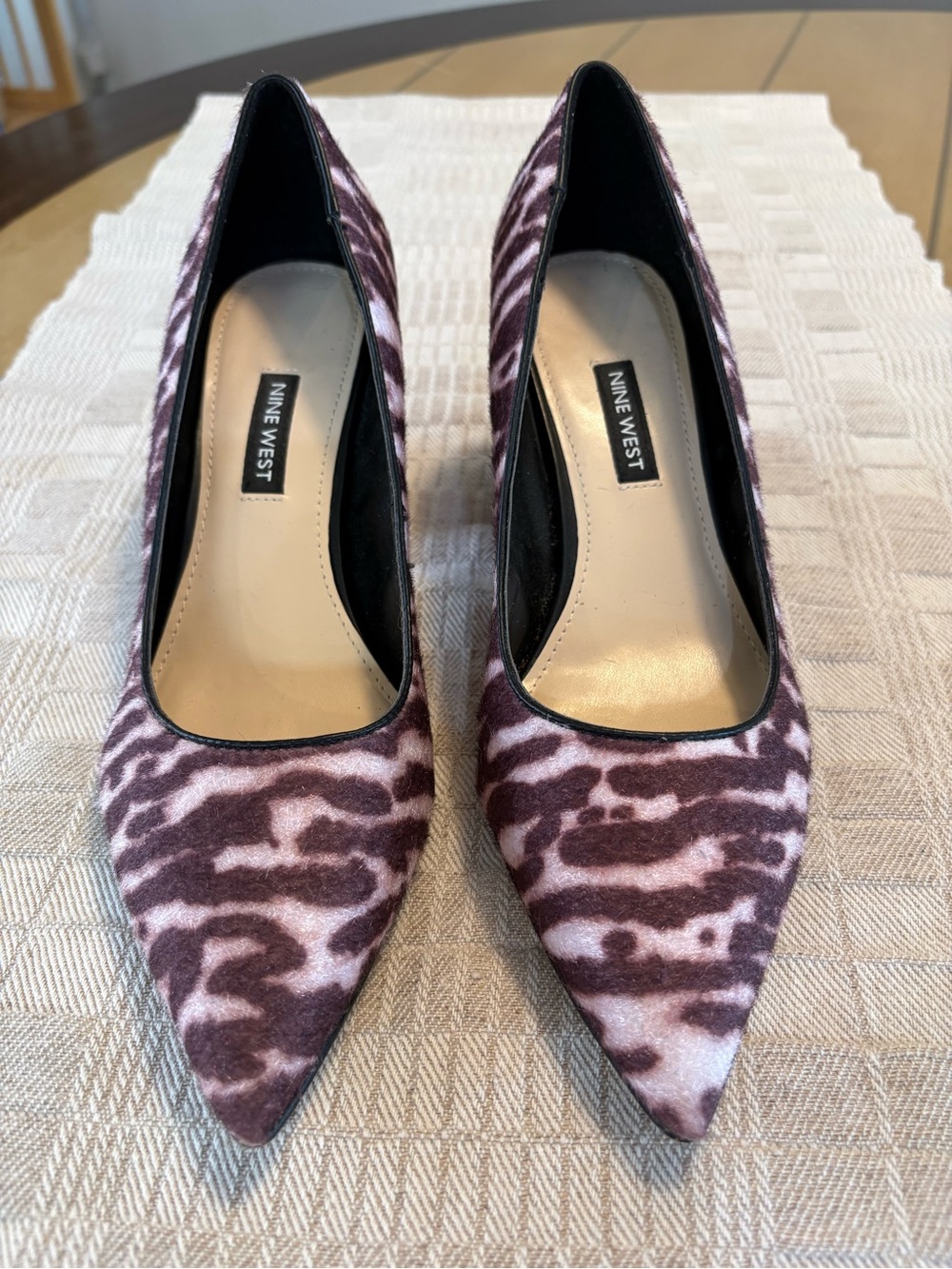 Nine West Pointed Toe Heels in Mauve and Cream Animal Print